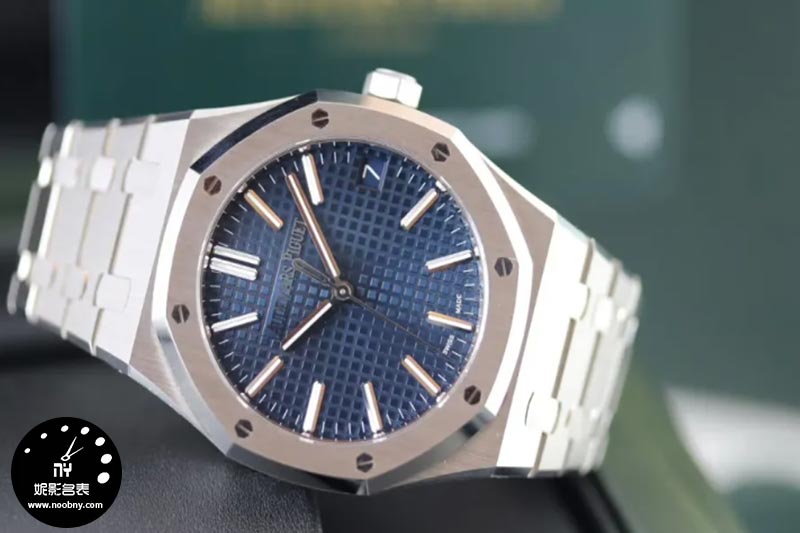 Audemars Piguet手表测评：皇家橡树的经典与奢华